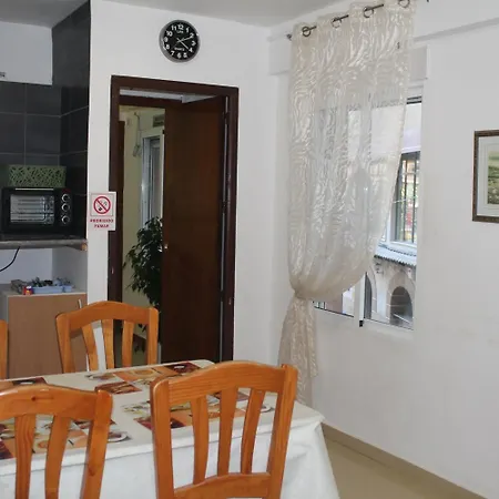 帕克旅馆 招待所 卡尔佩